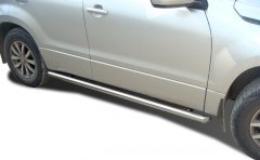 Тюнинг внедорожника Защита штатного порога труба Suzuki Grand Vitara 2013