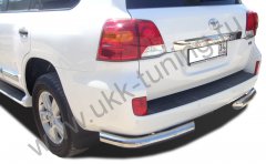 Тюнинг внедорожника Защита заднего бампера Toyota Land Cruiser 200 2007-2012