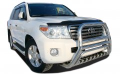Тюнинг внедорожника Защита переднего бампера Toyota Land Cruiser 200 2013
