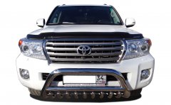 Тюнинг внедорожника Защита переднего бампера Toyota Land Cruiser 200 2013