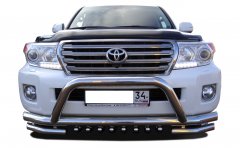 Тюнинг внедорожника Защита переднего бампера Toyota Land Cruiser 200 2007-2012