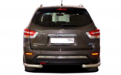 Тюнинг внедорожника Защита заднего бампера Nissan Pathfinder 2015
