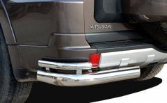 Тюнинг внедорожника Защита заднего бампера Mitsubishi Pajero 4 2006-2017