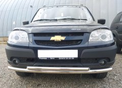 Тюнинг внедорожника Защита переднего бампера Chevrolet Niva 2010