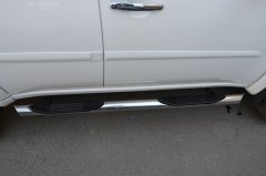 Тюнинг внедорожника Порог труба с проступью Mitsubishi Pajero Sport 2008
