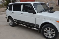 Тюнинг внедорожника Порог труба с проступью Niva 2131