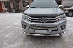 Тюнинг внедорожника Решетка передняя Toyota Hilux 2015