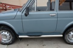 Тюнинг внедорожника Порог труба с проступью Niva 2121