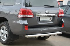 Тюнинг внедорожника Защита заднего бампера Toyota Land Cruiser 200 2013