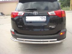 Тюнинг внедорожника Защита заднего бампера Toyota RAV4 2013