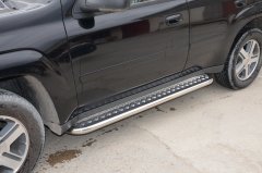 Тюнинг внедорожника Пороги с накладным листом Chevrolet Trailblazer 2001-2008