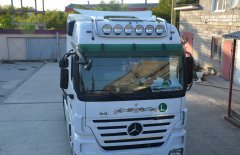 Тюнинг внедорожника Люстра верхняя Mercedes-Benz Actros 2010