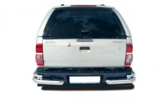 Тюнинг внедорожника Защита заднего бампера Toyota Hilux 2011